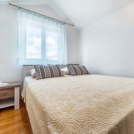 Daire Penthouse Sv. Ivan Vodice
