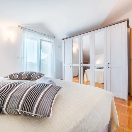 Daire Penthouse Sv. Ivan
